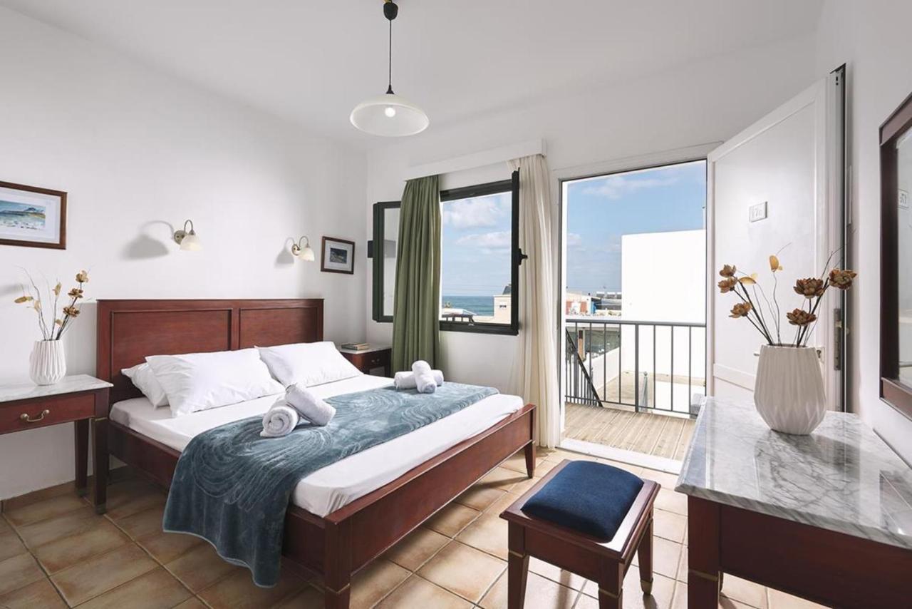 Eva Suites & Apartments Agia Marina  Bagian luar foto