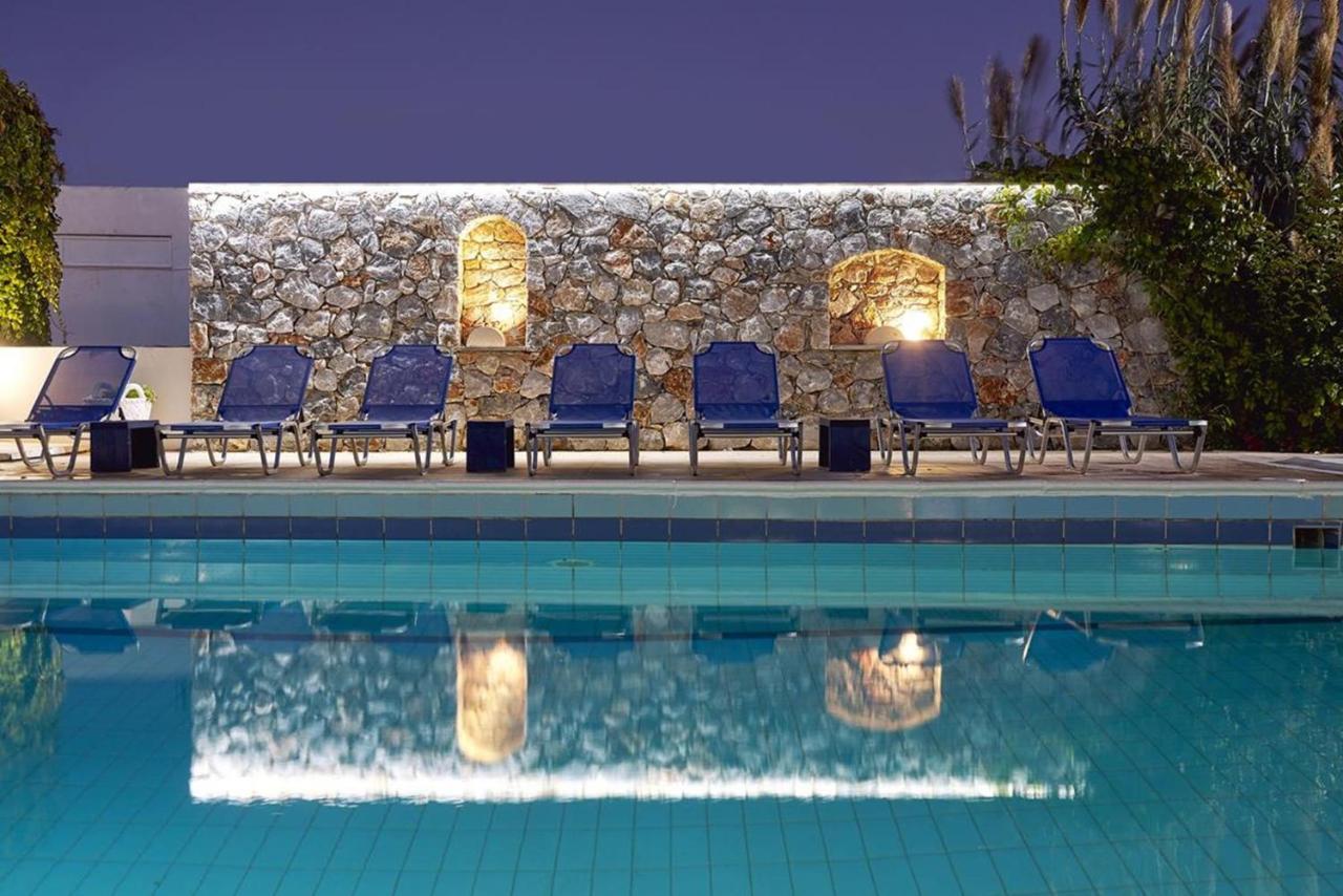 Eva Suites & Apartments Agia Marina  Bagian luar foto