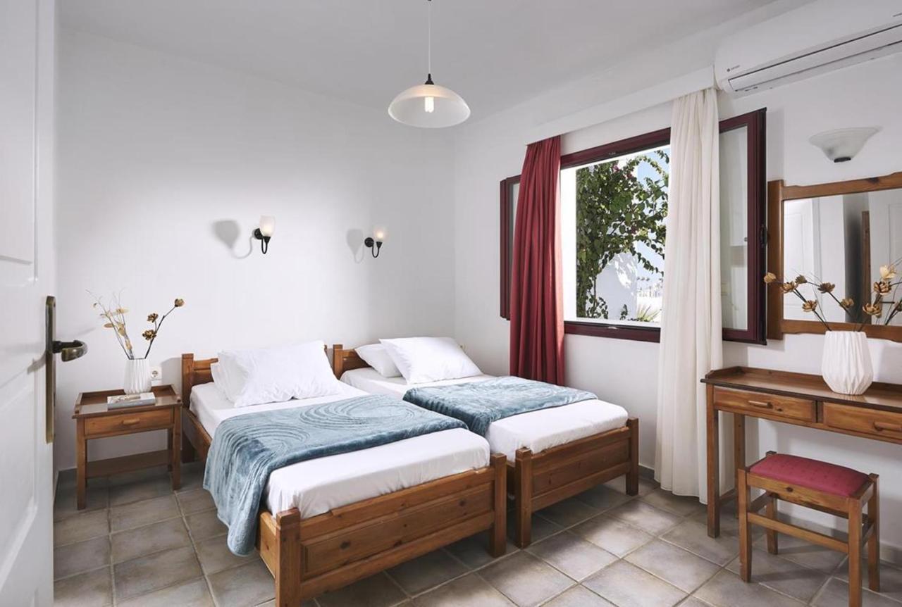 Eva Suites & Apartments Agia Marina  Bagian luar foto