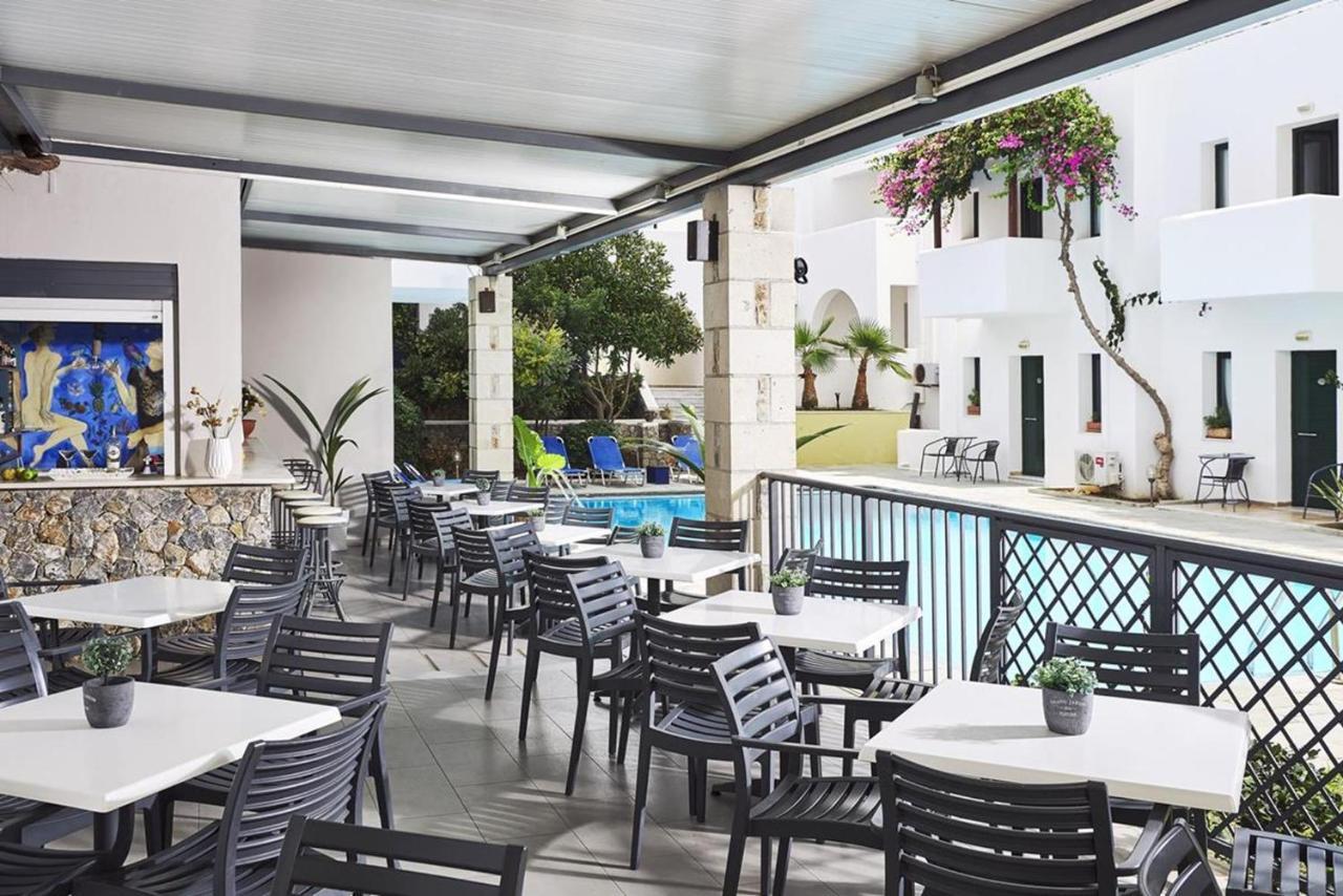 Eva Suites & Apartments Agia Marina  Bagian luar foto